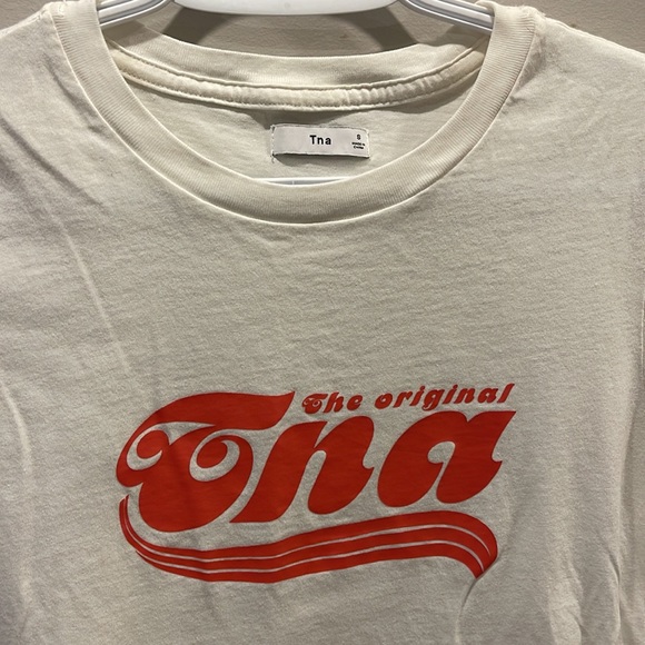 TNA vintage looking baby tee - Picture 2 of 3